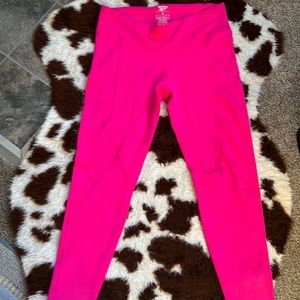 Hot pink Reebok leggings